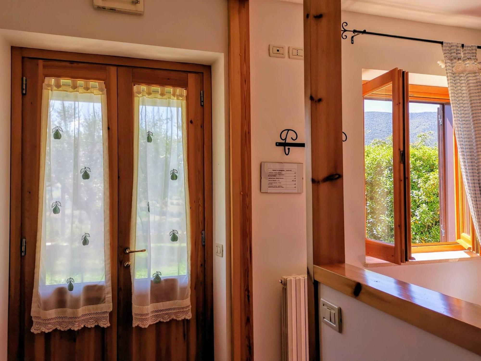Agriturismo Sole Luna Piano Delle Pieve Ruang foto
