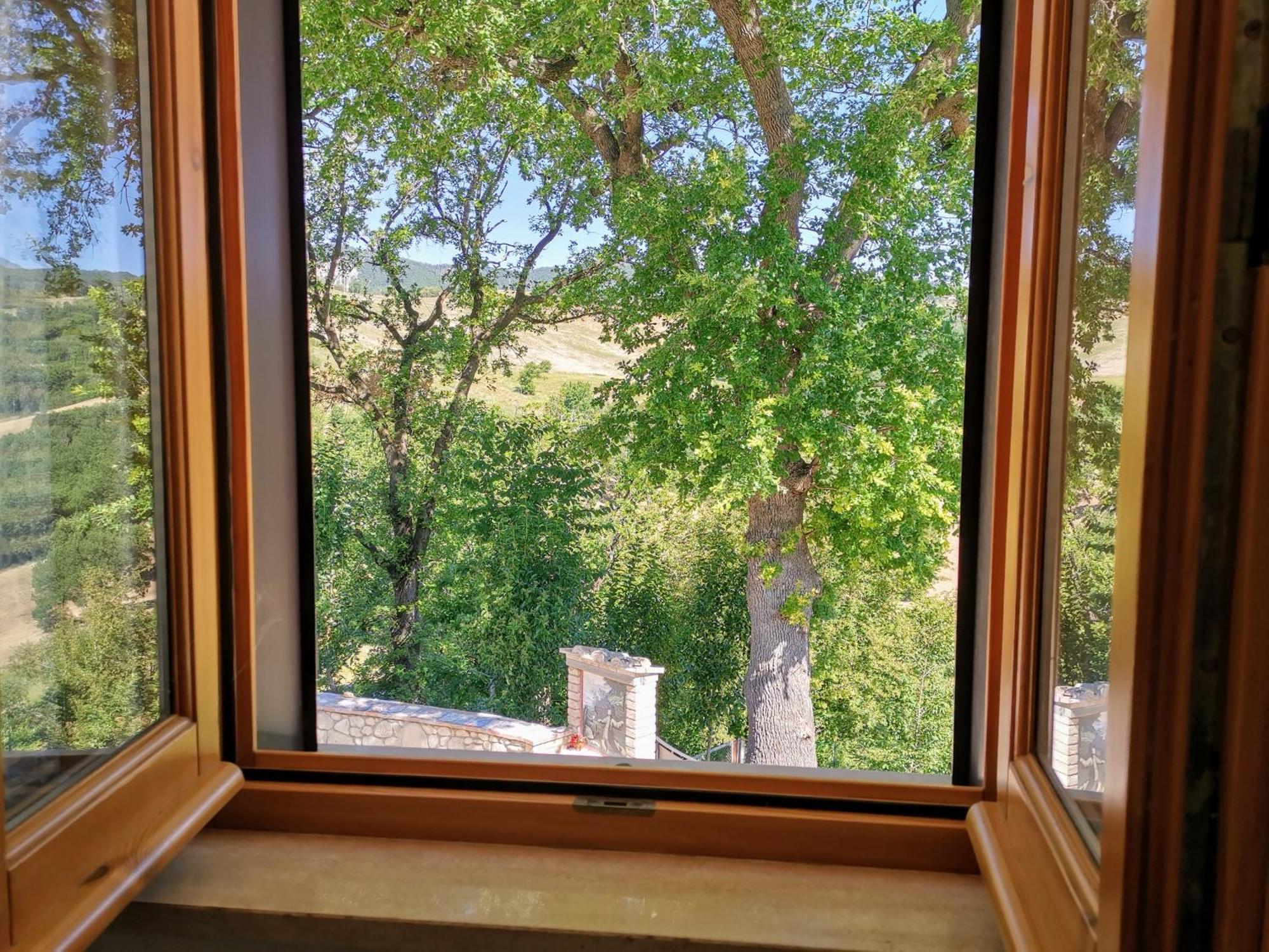 Agriturismo Sole Luna Piano Delle Pieve Ruang foto